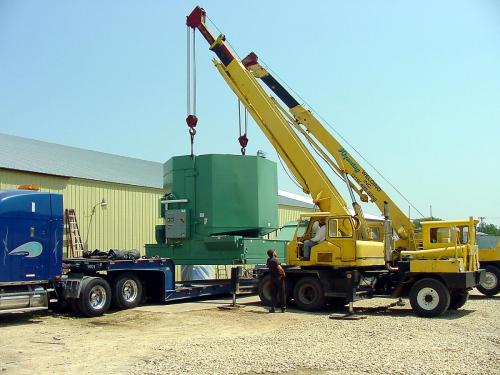 812-156x90x60K-Loading-3 
